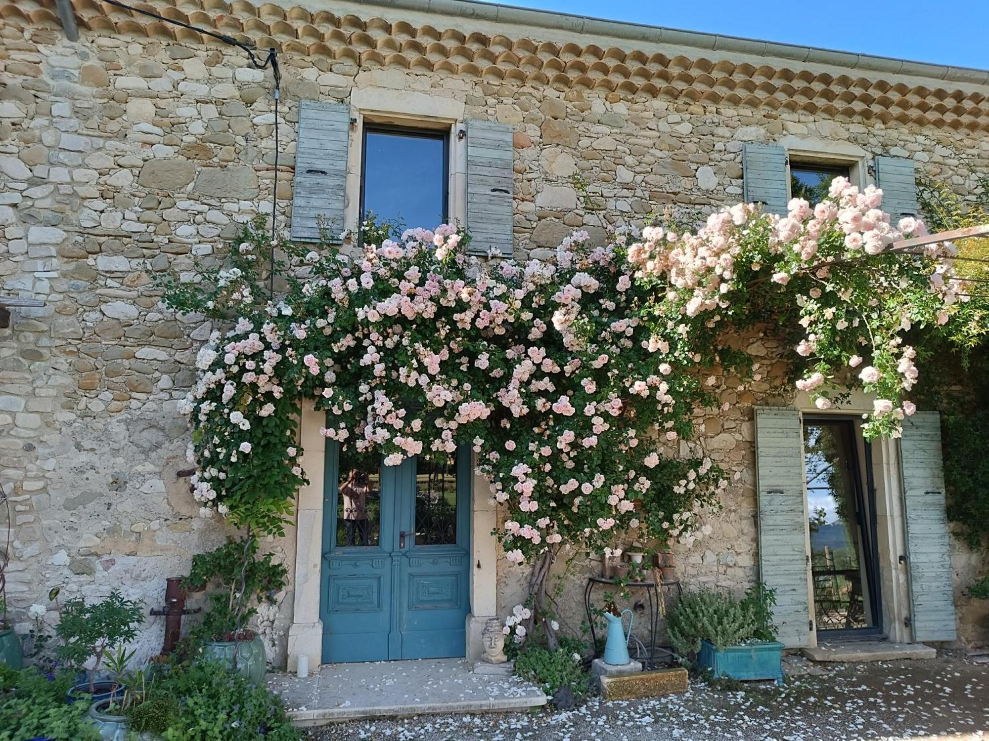 Bed and Breakfast La Boheme Charols Esterno foto